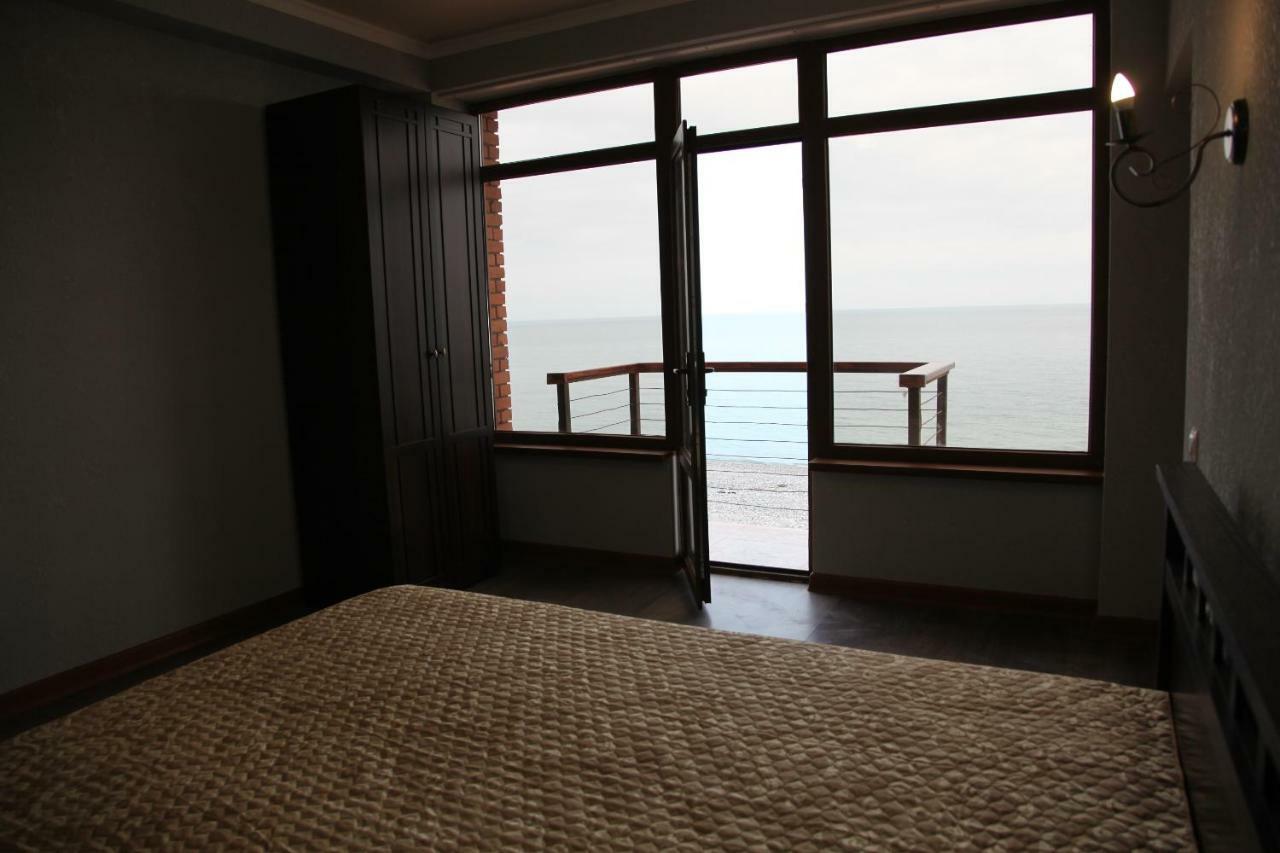 Leon Beach Hotel New Athos Ngoại thất bức ảnh