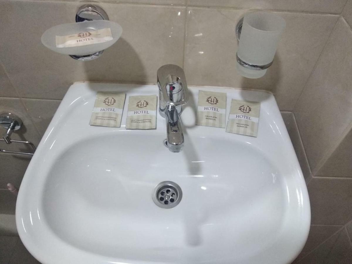 Leon Beach Hotel New Athos Ngoại thất bức ảnh